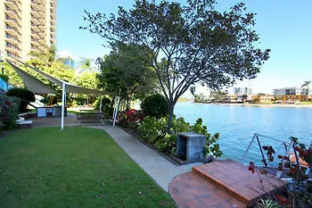 Waterways Apartments Серферс Парадайс 4*,  Австралия