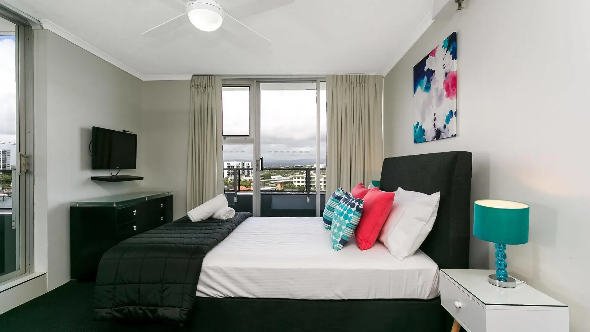 Aparthotel Waterways Apartments Surfers Paradise